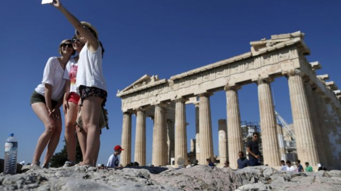 Τουρισμός: Αναθερμαίνεται η κίνηση στην Αθήνα - Απέχει πολύ ακόμα από τις επιδόσεις του 2019