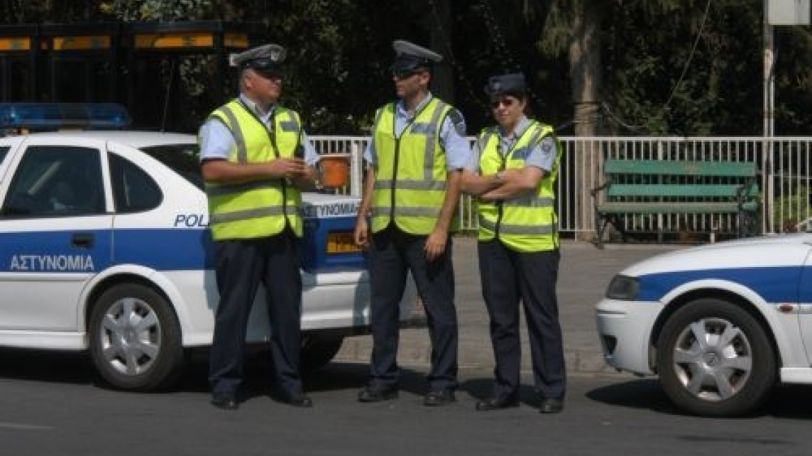 Τραγωδία στον Άλιμο: 14χρονος έχασε τη ζωή του από τροχαίο  