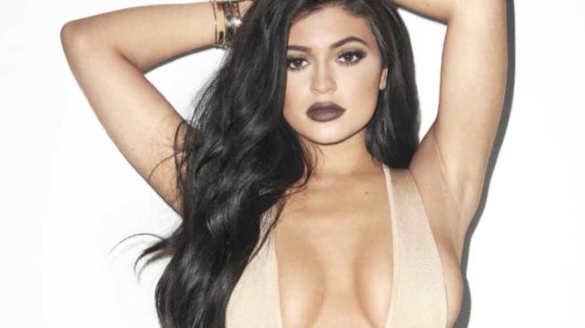 Kylie Jenner: 20 φωτογραφίες της με εσώρουχα που έβαλαν ...φωτιά στο instagram!