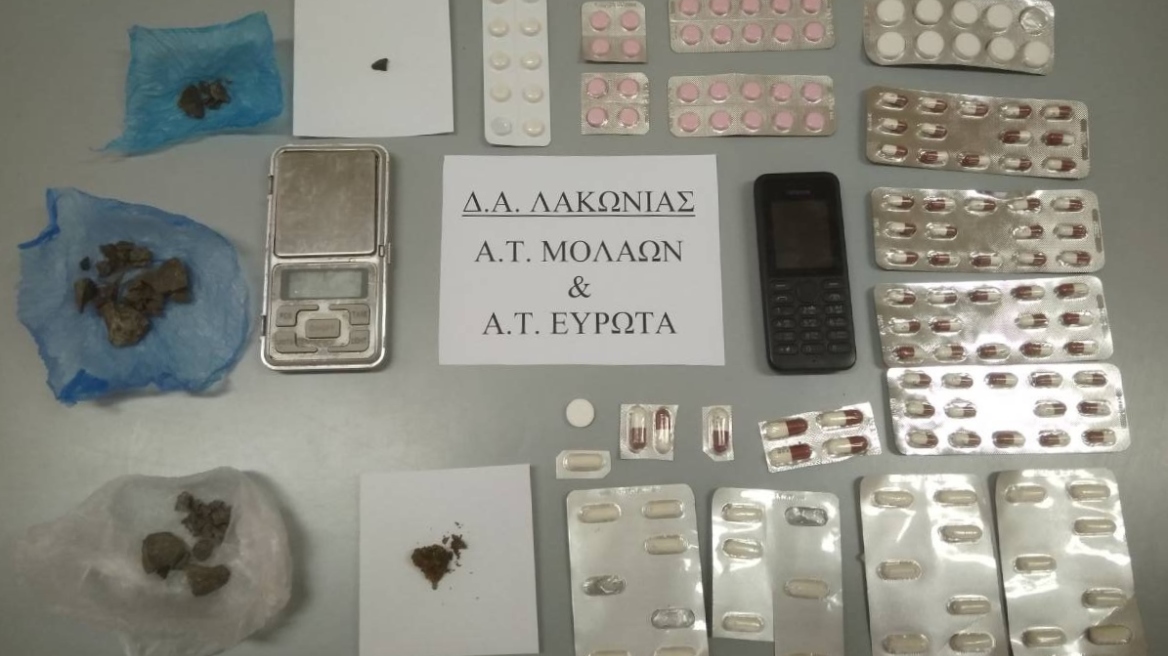 Ζευγάρι στη Μονεμβασιά διακινούσε ηρωίνη και χάπια