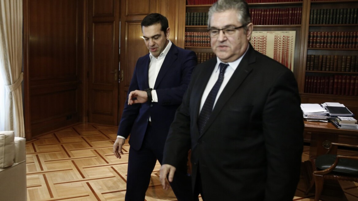 ΚΚΕ: Ο κ. Τσίπρας διαστρέβλωσε όσα του μετέφερε ο Δ. Κουτσούμπας για την συμφωνία