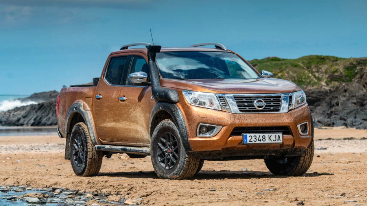 Ένα σκληροτράχηλο Nissan Navara