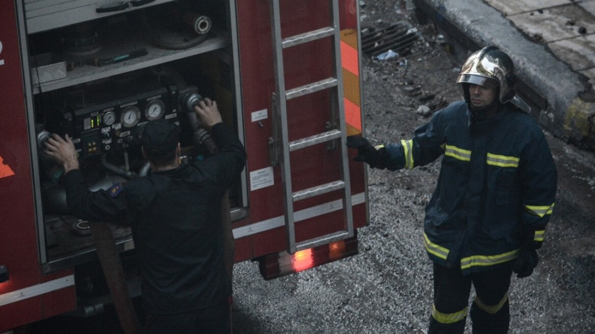 Χανιά: Αναστάτωση από πυρκαγιά κοντά σε υπαίθριο αναψυκτήριο