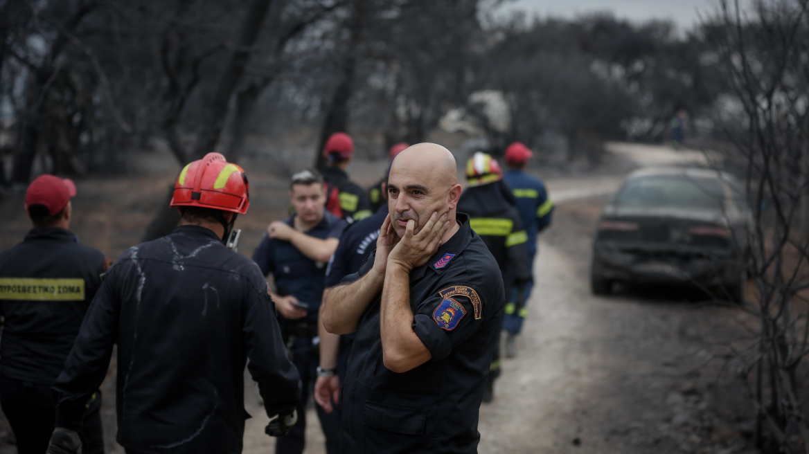 Φωτιά στην Αττική: Τώρα στον ΣΥΡΙΖΑ μιλούν για «ασύμμετρο φαινόμενο» αλλά το 2007 εγκαλούσαν τη ΝΔ που το έκανε