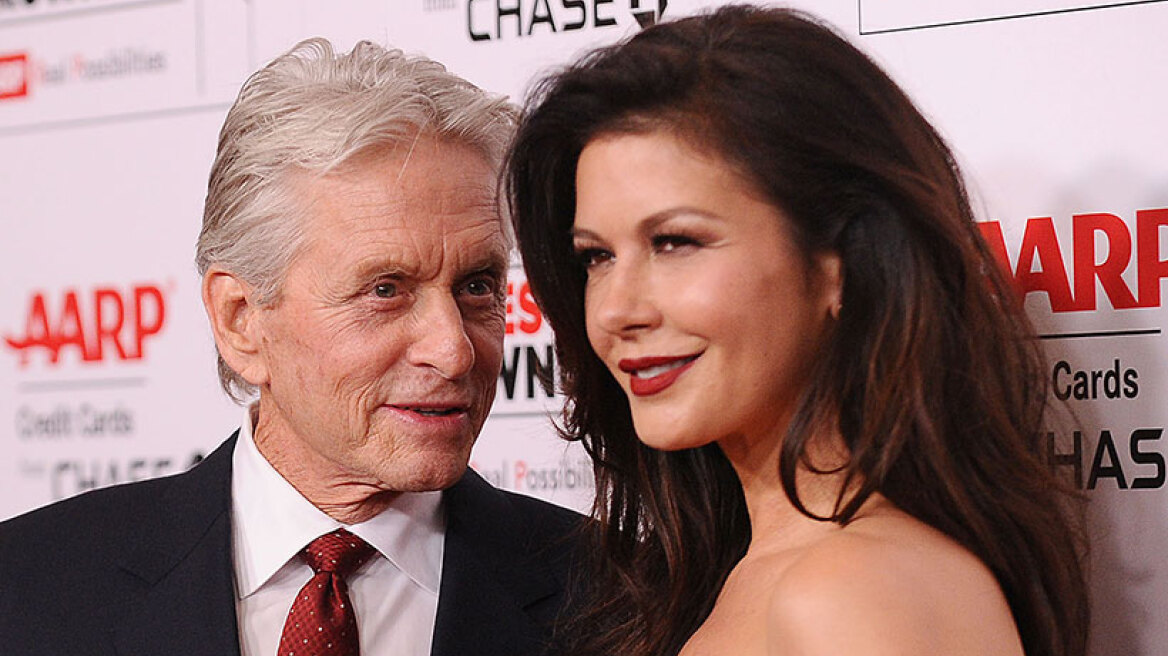 Η Catherine Zeta Jones «θυμάται» την πρώτη της συνάντηση με τον Michael Douglas