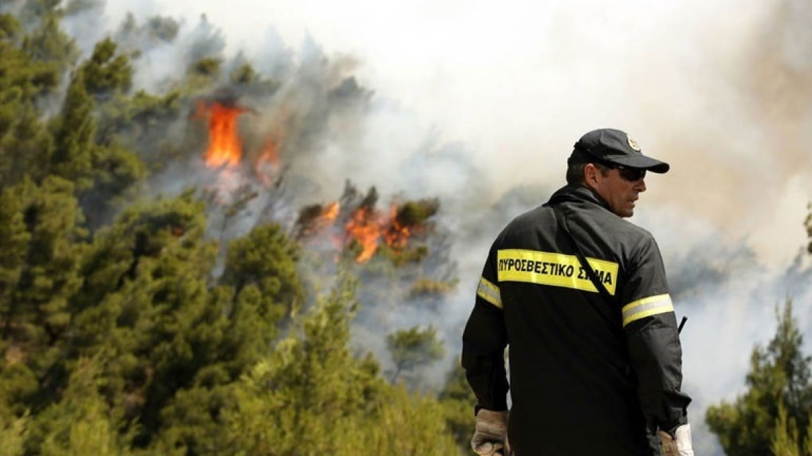 Αυξημένος κίνδυνος πυρκαγιάς σε Αττική, Κυκλάδες, Λέσβο, Χίο, Πελοπόννησο για την Κυριακή