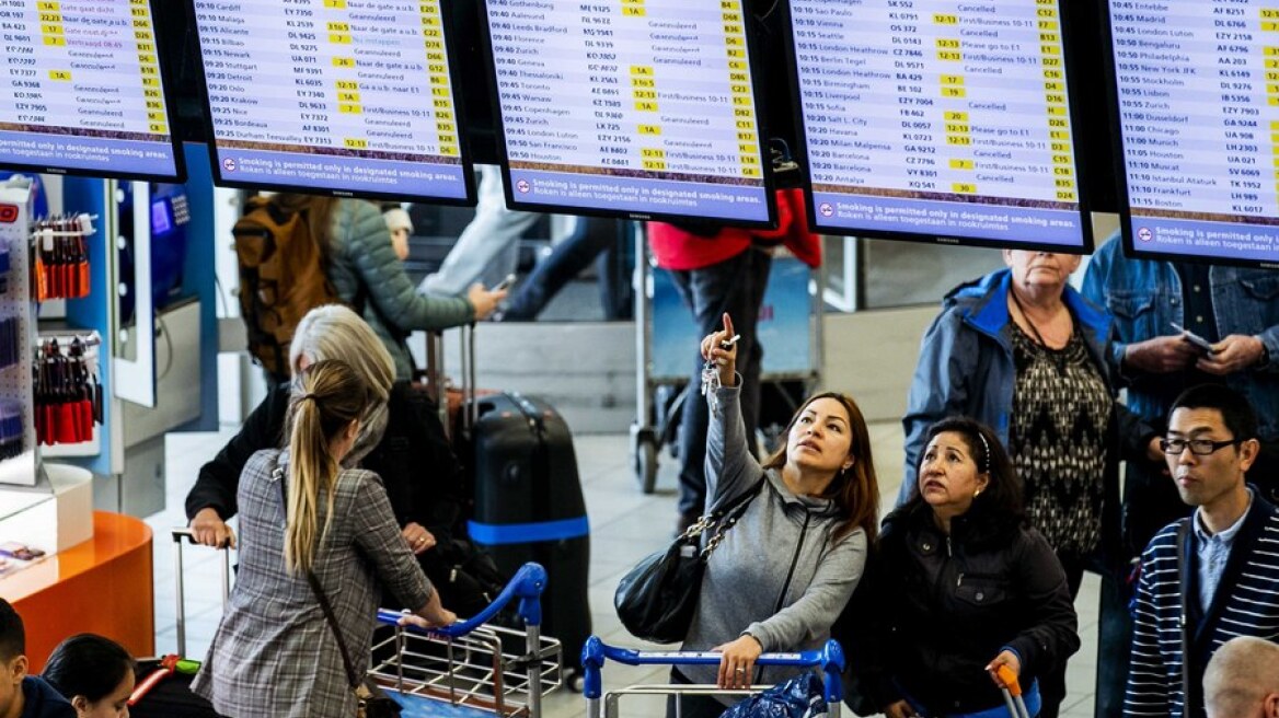 Ολλανδία: Αποκαταστάθηκε η εναέρια κυκλοφορία στο Σίπχολ μετά το πρωινό χάος