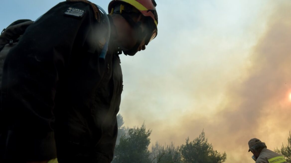 Πολύ υψηλός κίνδυνος πυρκαγιάς για αύριο Δευτέρα