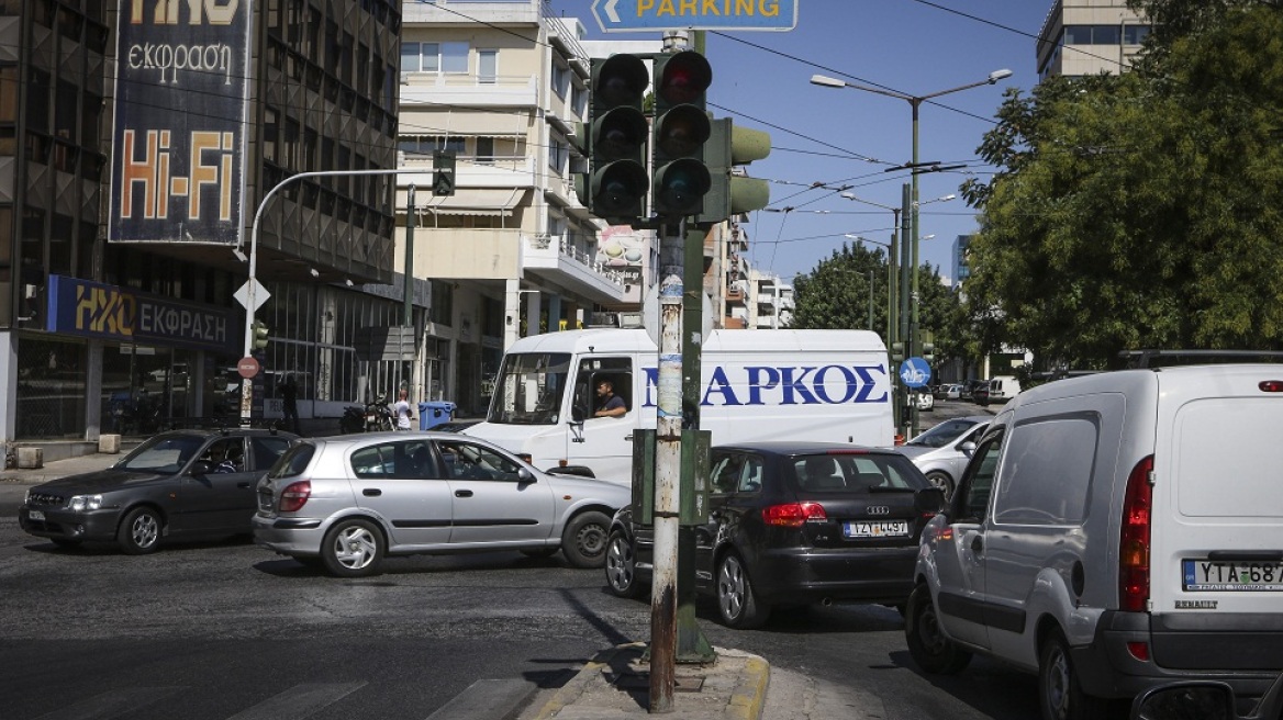 Υπουργείο Ενέργειας: Έκρηξη προκάλεσε το μπλακ άουτ στην Αττική