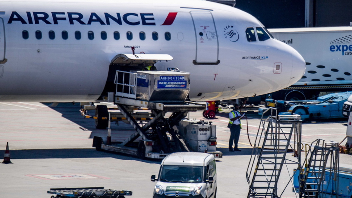 Μετά την British και η Air France σταματά τα δρομολόγια προς Ιράν