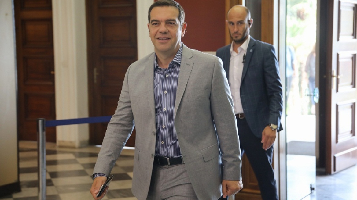 Τσίπρας: Σήμερα είχαμε την πρώτη κυβερνητική απόφαση που σηματοδοτεί την έξοδο από τα μνημόνια