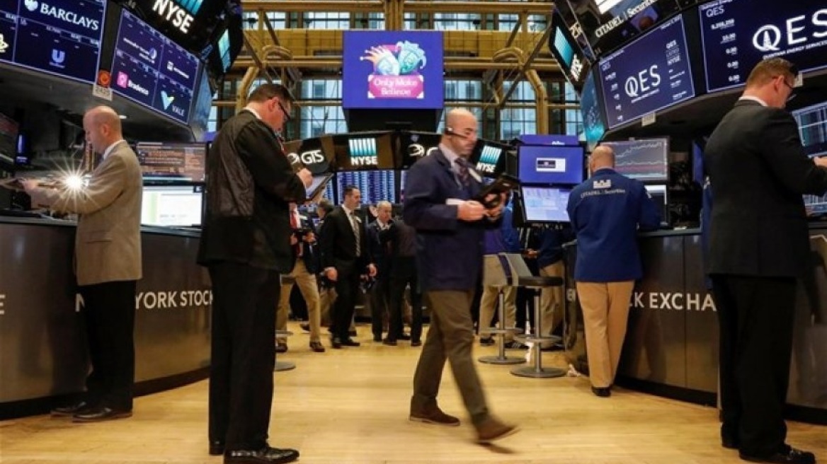 Wall Street: Απώλειες λόγω εμπορίου - Αντιστάθηκε ο Nasdaq