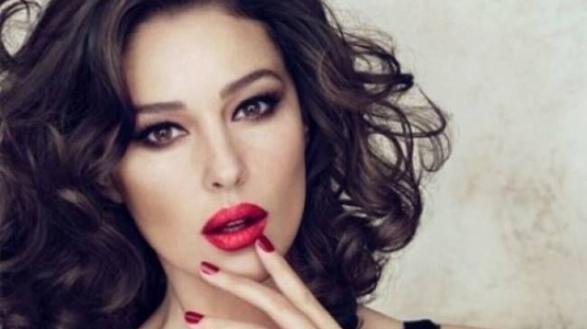 Monica Bellucci: Αυτά είναι τα μυστικά της για τέλειο κορμί στα 54