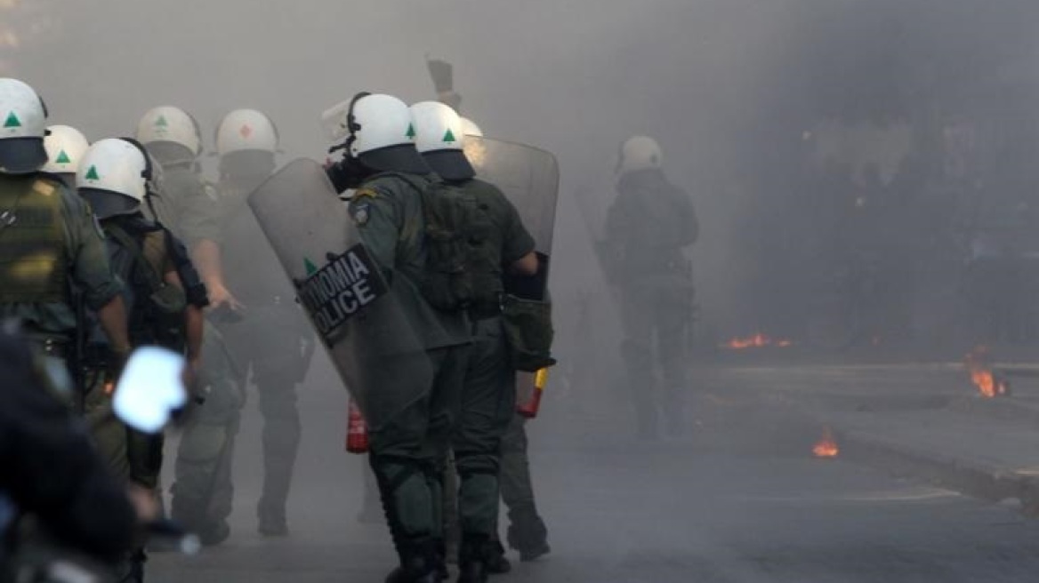 Την αποδέσμευση της ΕΛΑΣ από τα γήπεδα ζητούν οι αστυνομικοί της Θεσσαλονίκης 