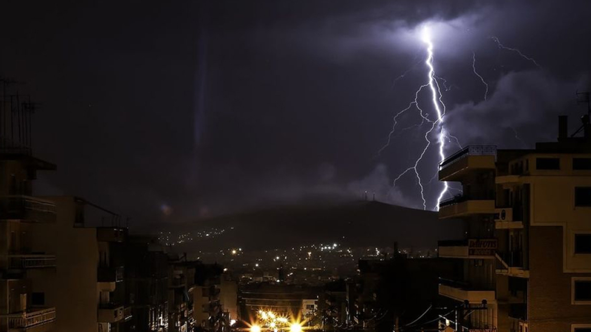 Πού θα χτυπήσει η κυκλώνας «Ζορμπάς» τις επόμενες ώρες