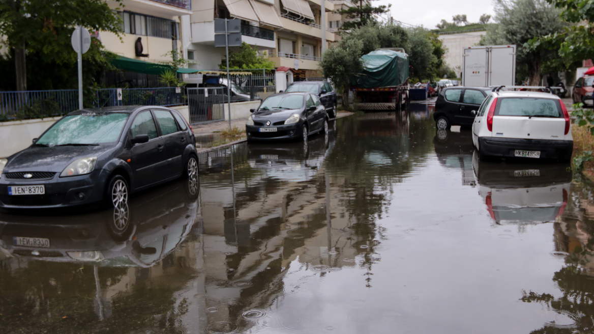 Κυκλώνας «Ζορμπάς»: Ποιοι δρόμοι είναι κλειστοί στην Αττική αυτή την ώρα