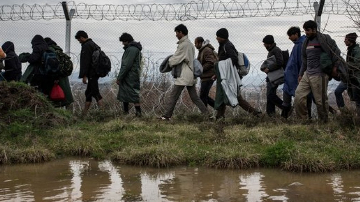 Τραγωδία στον Έβρο: Πέντε άνθρωποι νεκροί - Έρευνες για αγνοούμενους