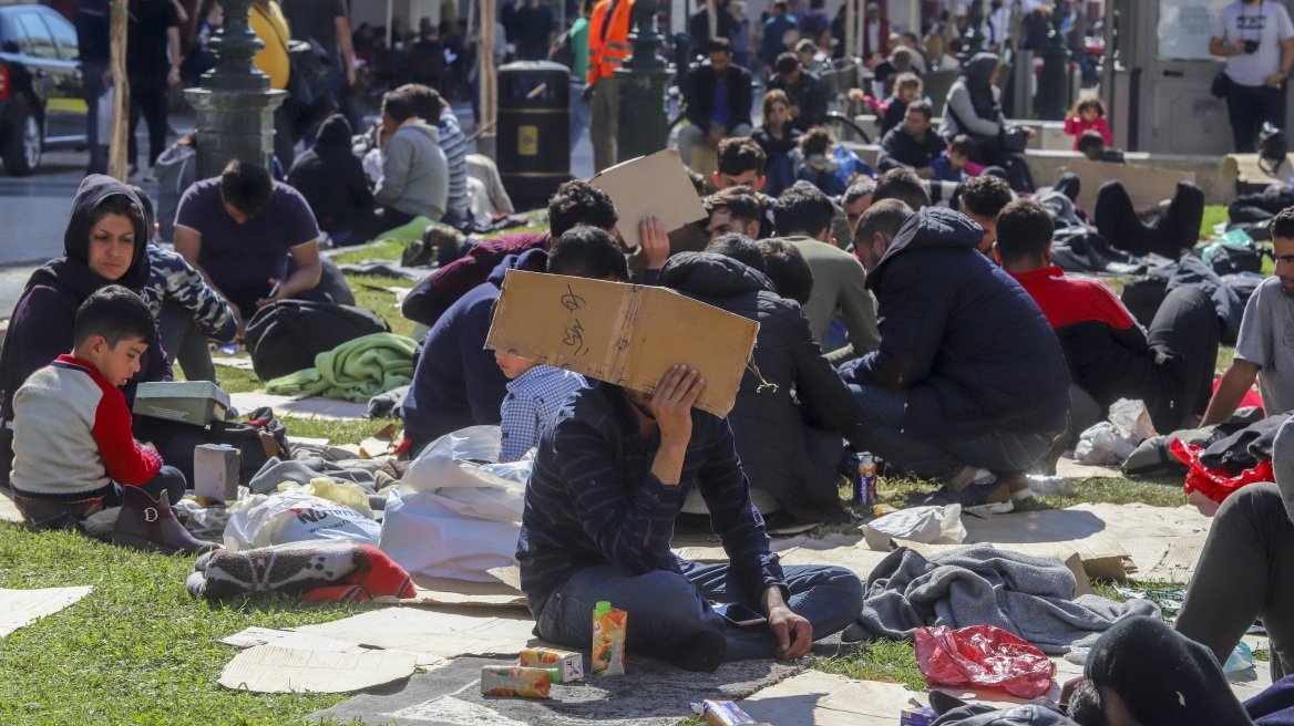 Θεσσαλονίκη: Άμεση αποσυμφόρηση των κρατητηρίων ζητούν οι συνδικαλιστές αστυνομικοί 