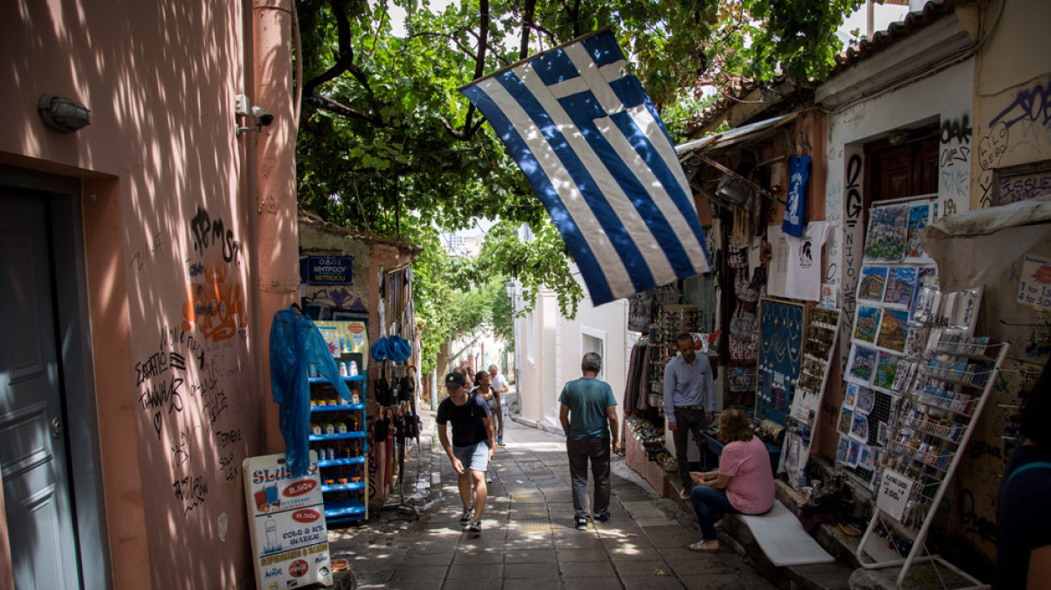 ΥΠΟΙΚ: Δεν πωλούνται παραλίες, ναύσταθμοι και αρχαιολογικοί χώροι