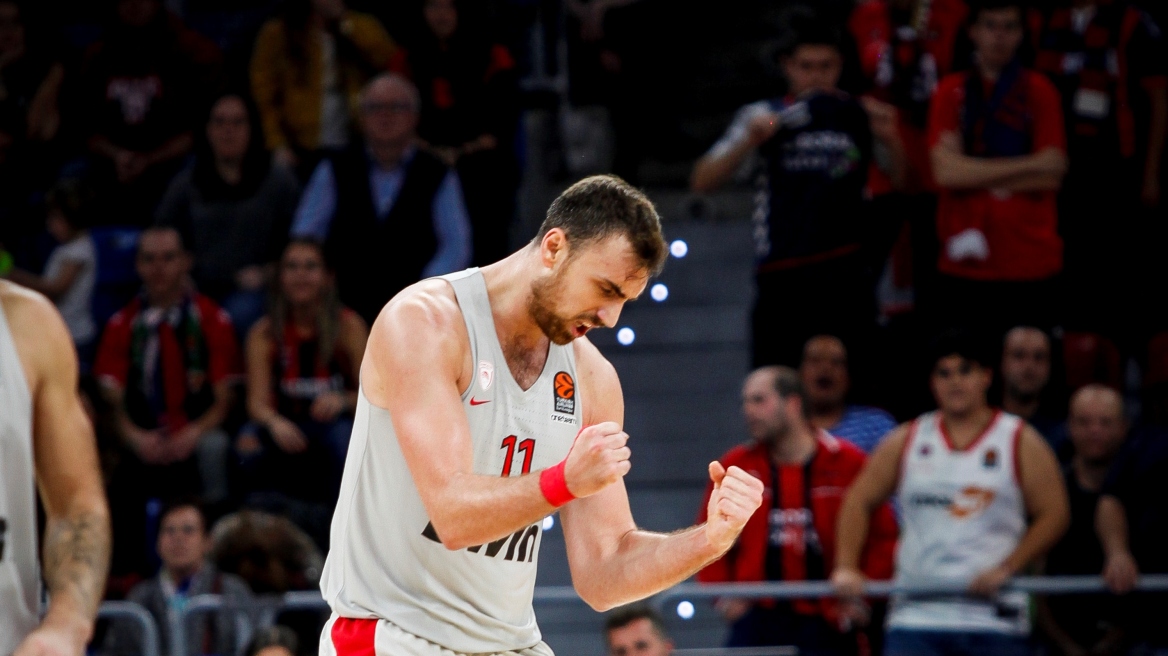 Euroleague, Μπασκόνια-Ολυμπιακός 80-85: Τεράστια νίκη, απίθανος Μιλουτίνοφ