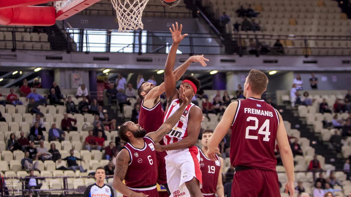 Ολυμπιακός-Ήφαιστος 83-46: Περίπατος και τώρα… Μακάμπι