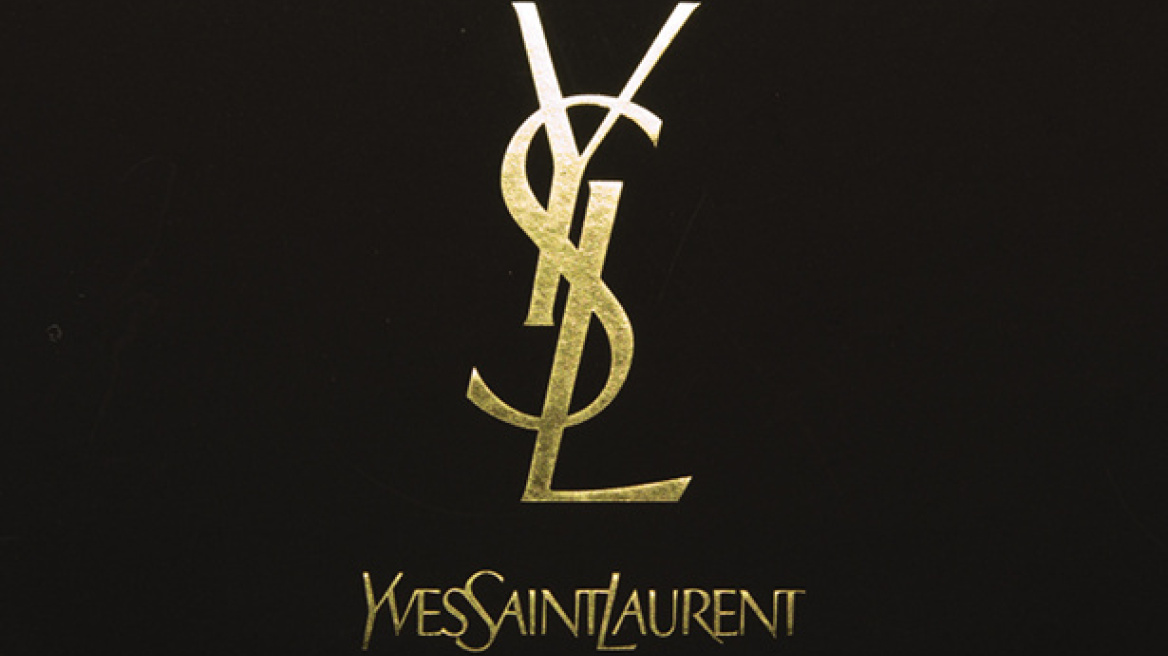 Ο Yves Saint Laurent λανσάρει κοσμήματα σε σχήμα φαλλού και... προκαλεί «όργια» στα social media!