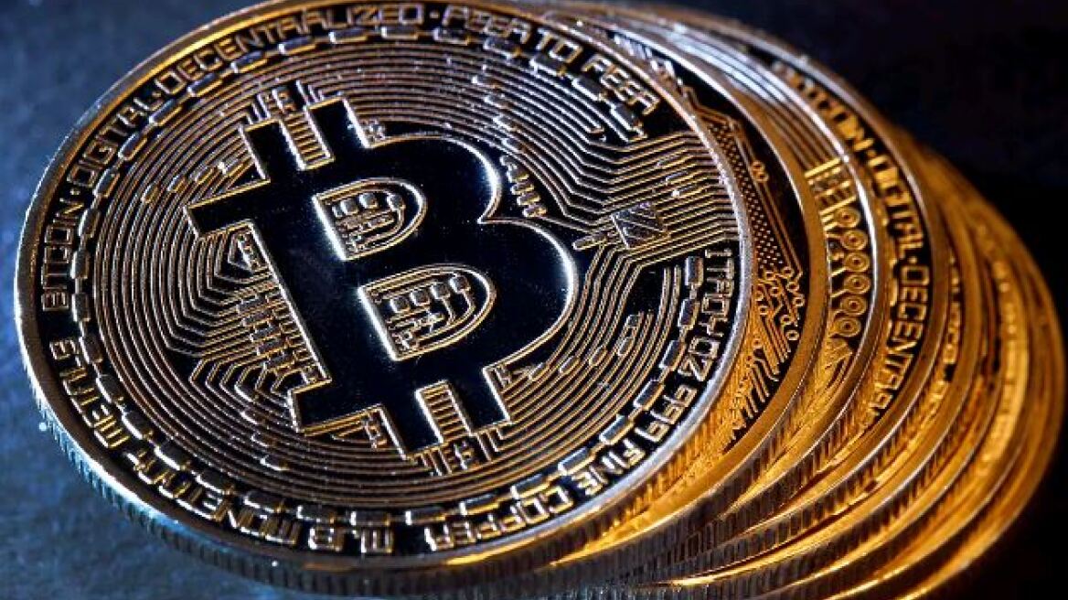 «Καταρρέει» το bitcoin - Έχασε το ένα τρίτο της αξίας του σε μία εβδομάδα