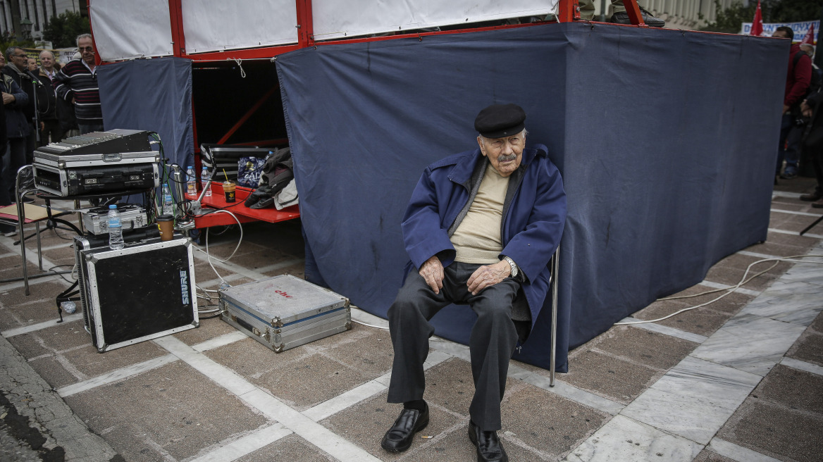 Αναδρομικά: Ποιοι συνταξιούχοι κινδυνεύουν από την παραγραφή