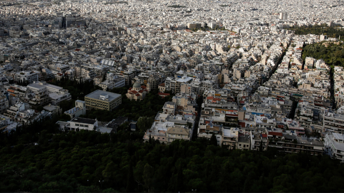 Ποιοι θα γλιτώσουν 50-100 ευρώ το χρόνο από την έκπτωση στον ΕΝΦΙΑ