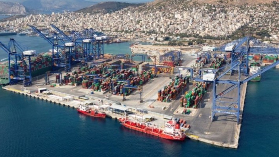 Cosco: Ξεκαθαρίζει ότι το master plan του ΟΛΠ παραμένει ενιαίο και ρίχνει βολές στην κυβέρνηση