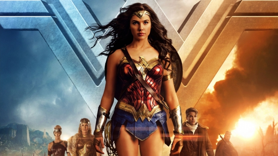 Η «Wonder Woman» σου δείχνει ασκήσεις boxing για το σπίτι 