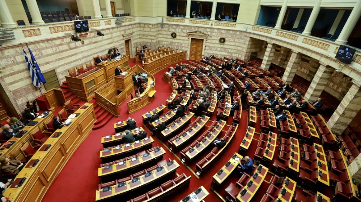 ΣΥΡΙΖΑ σε ΔΗΣΥ: Να καταδικάσετε τη σεξιστική επίθεση του Γρηγοράκου στην Καββαδία