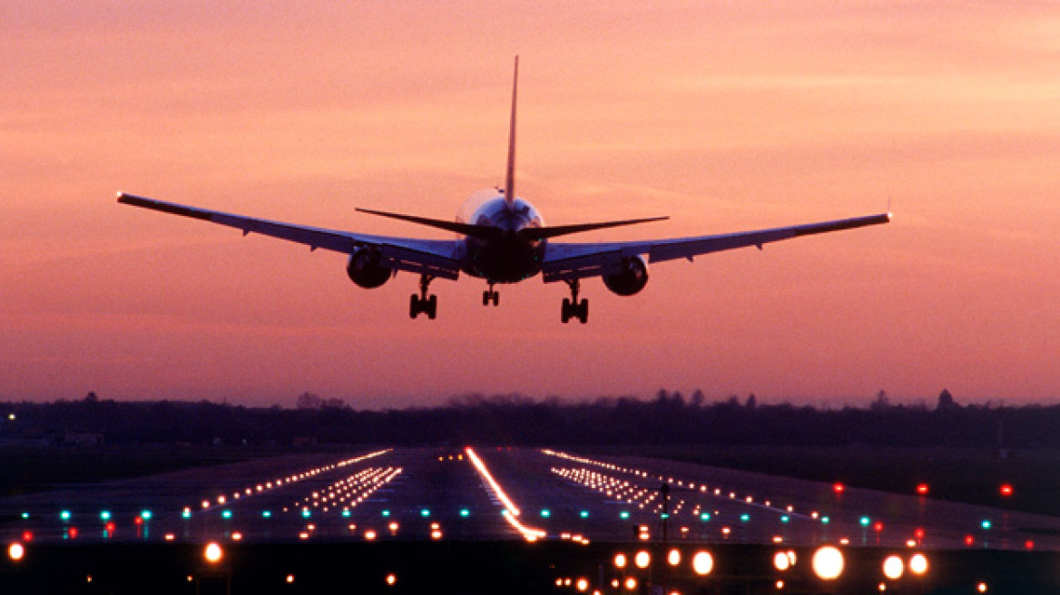 Κλειστό το αεροδρόμιο Gatwick του Λονδίνου λόγω drone 