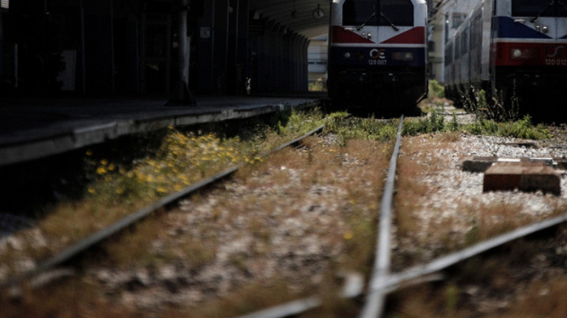 Εκτροχιάστηκε τρένο στο Πλατύ Ημαθίας