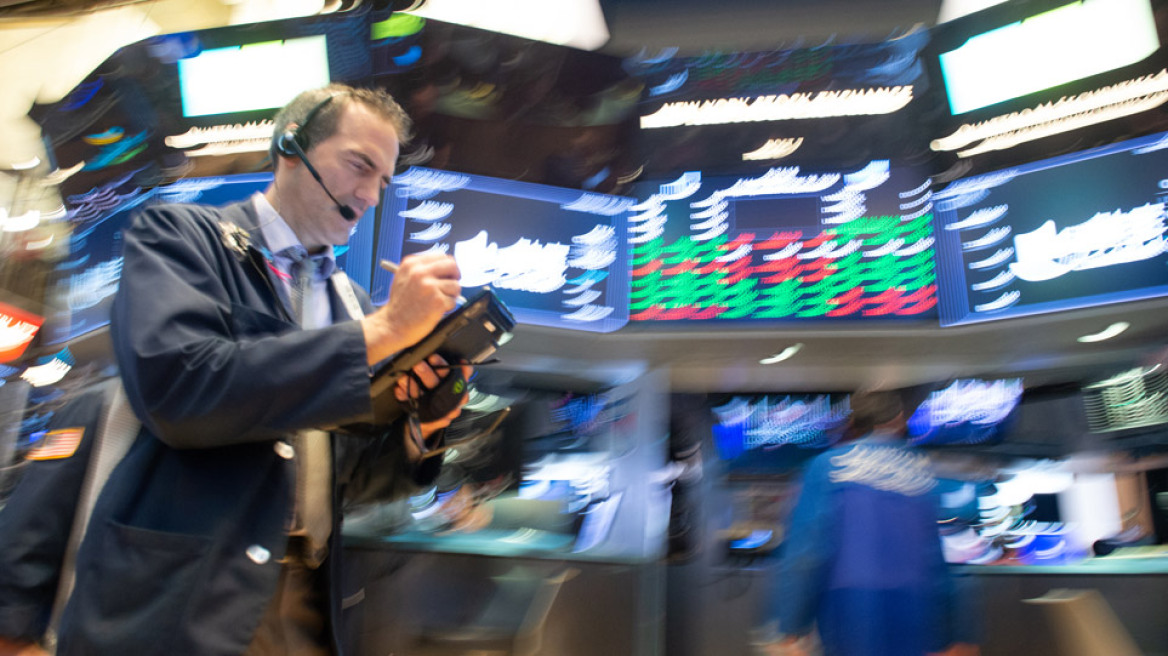 Wall Street: Νέο ρεκόρ για τον Dow Jones και τον S&P 500