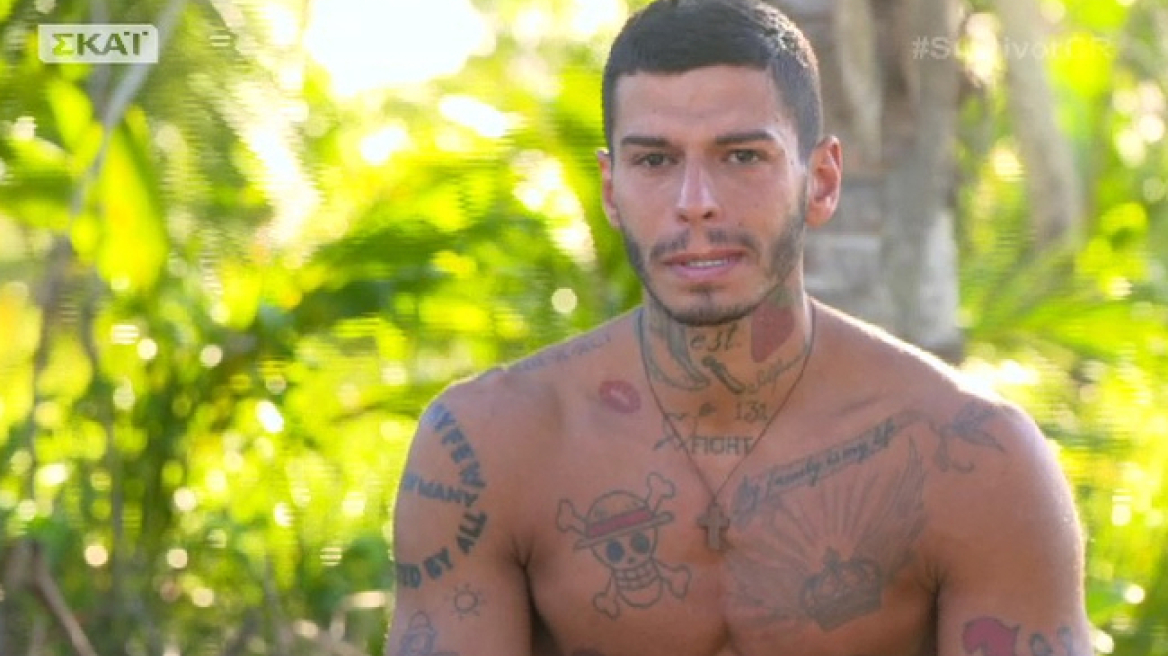 Survivor 2: «Λύγισε» on camera ο Νικόλας Αγόρου μετά την ήττα των Μαχητών