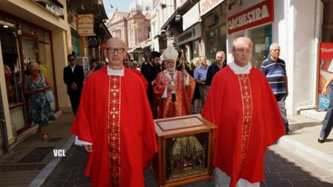 Το γνωρίζατε; Τα λείψανα του Αγ. Βαλεντίνου βρίσκονται σε ελληνικό νησί!