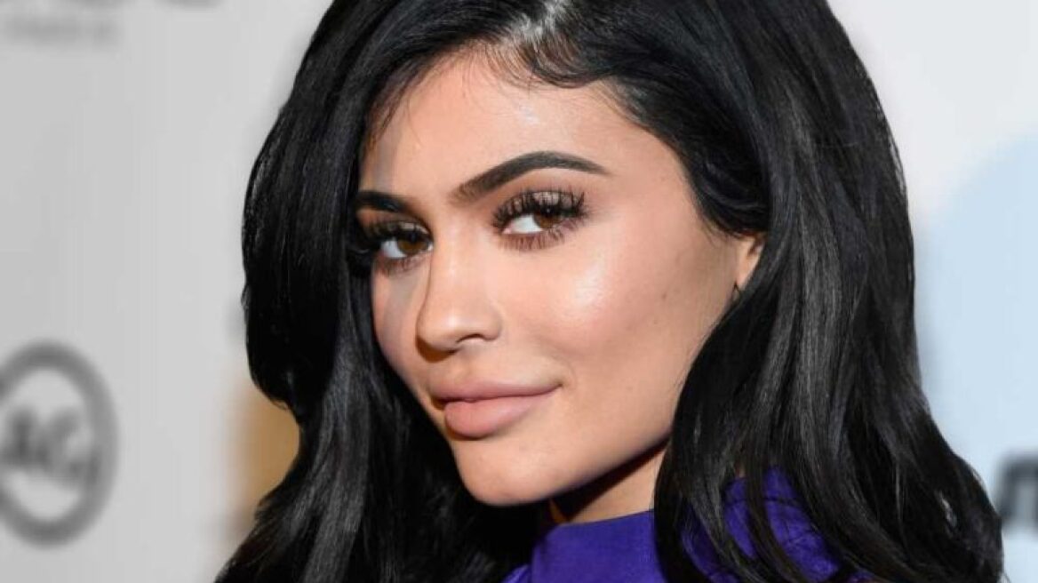 Μήπως η Kylie Jenner παντρεύεται;