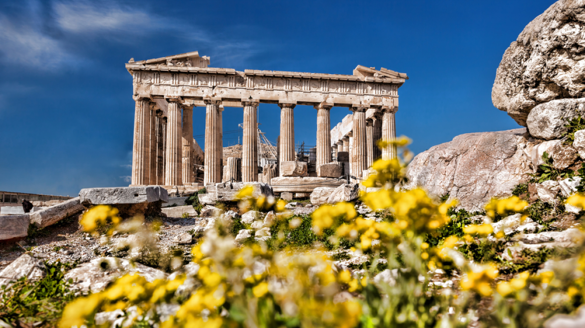 Ανοιξιάτικο Σαββατοκύριακο με υψηλές θερμοκρασίες