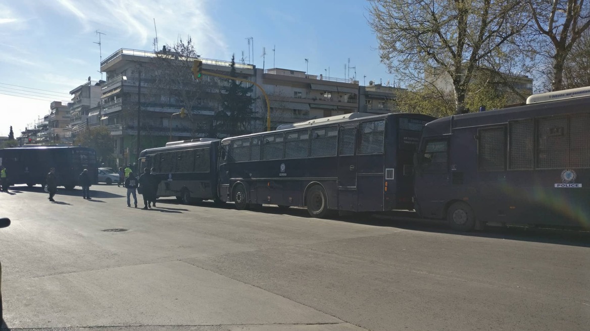 Φωτογραφίες: Θυμίζει «φρούριο» η Τούμπα