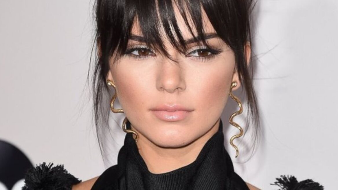 Η Kendall Jenner «απαντά» στις φήμες περί εγκυμοσύνης κάπως έτσι…