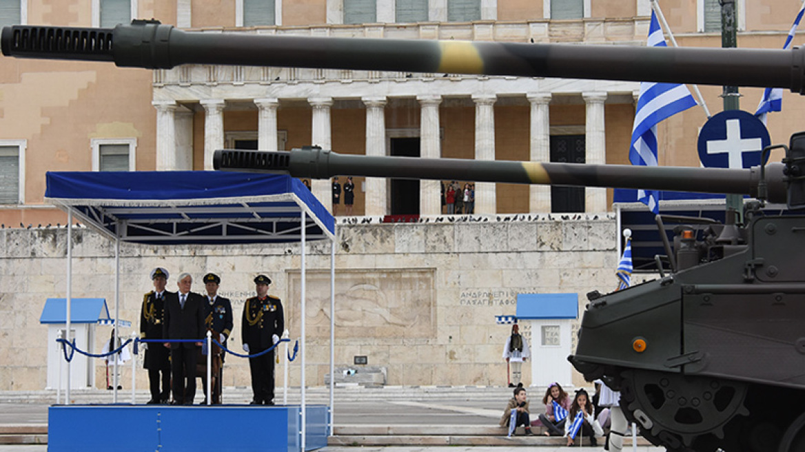 Φωτογραφίες: Η στρατιωτική παρέλαση για την 25η Μαρτίου