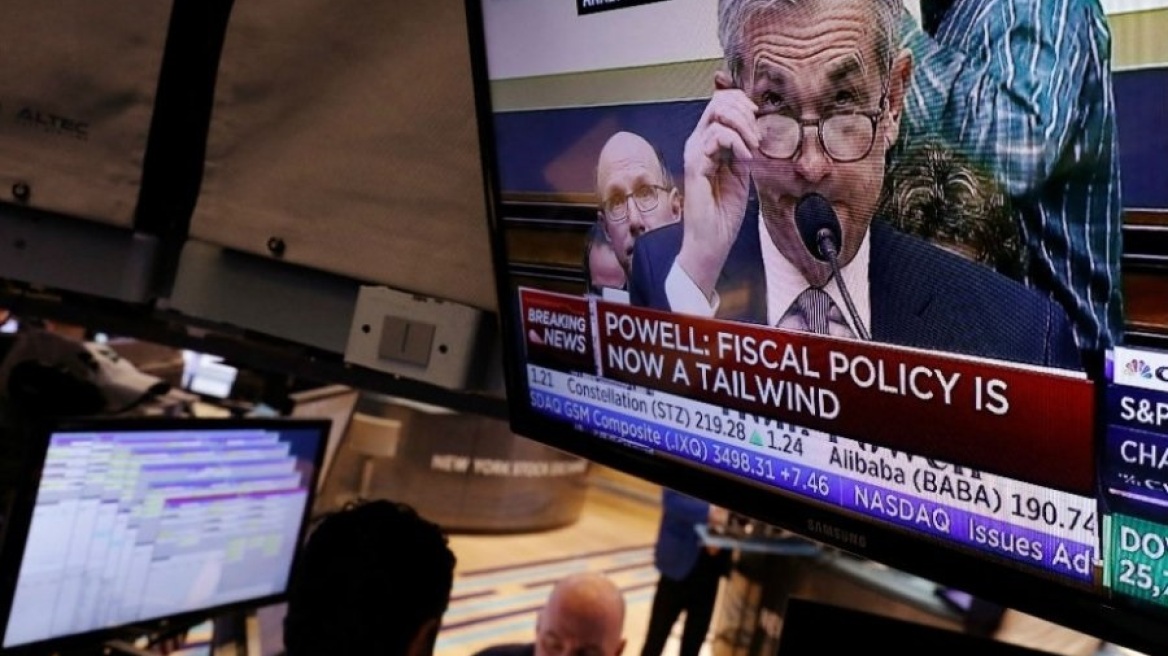 «Φιλί ζωής» από Fed χαρίζει 750 μονάδες στον Dow Jones