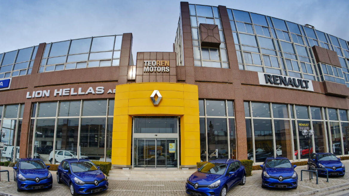 5 Renault CLIO δωρεά στους πυροπαθείς 