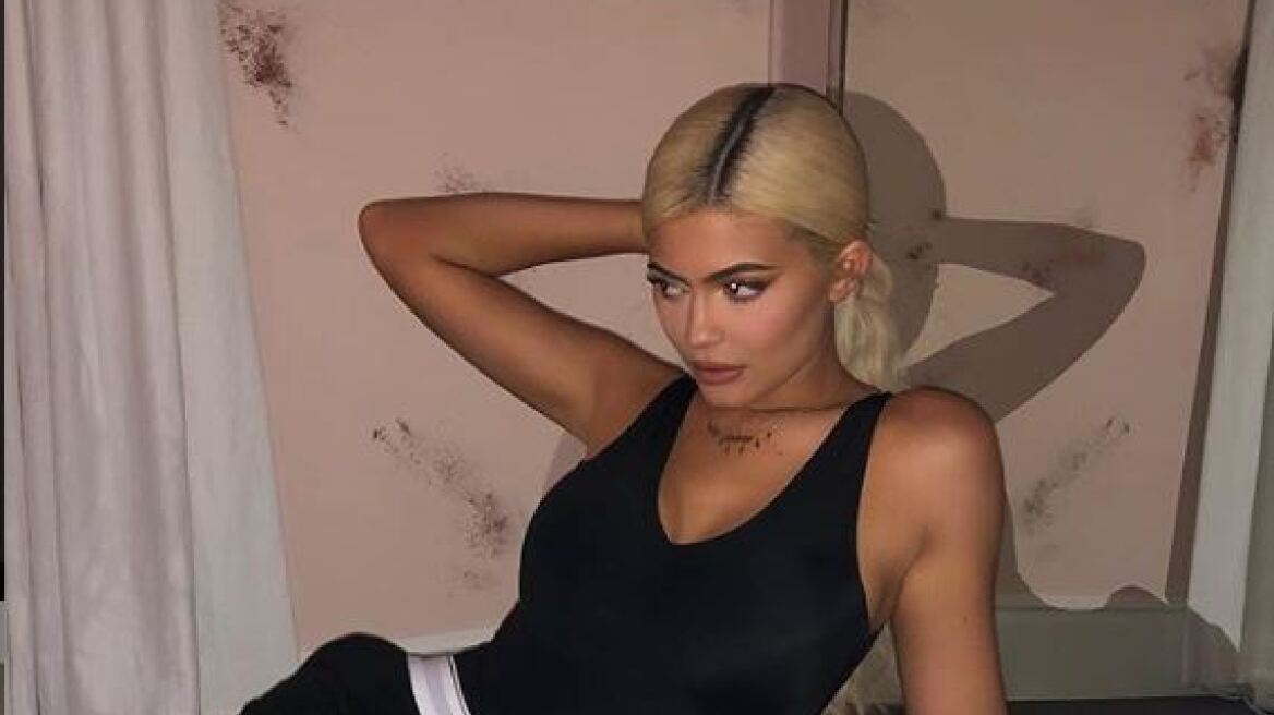 Η Kylie Jenner έχασε την πρωτιά για τη φωτογραφία με τα περισσότερα like στο Instagram από ένα... αβγό