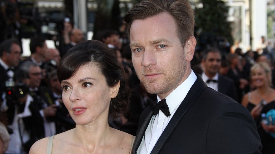 Η κόρη του Ewan McGregor αποκαλεί μ@@κα τον πατέρα της που εγκατέλειψε τη «θεά» Ελληνίδα μάνα της