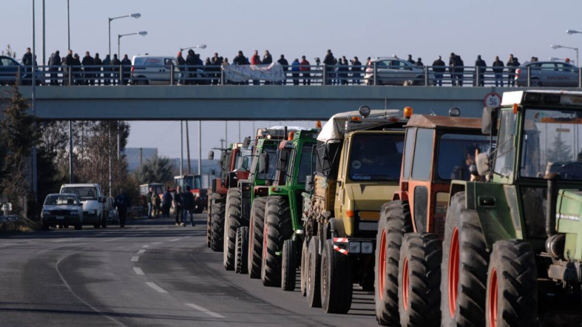 Λάρισα: Ανυποχώρητοι οι αγρότες - Σύσκεψη για κλιμάκωση των κινητοποιήσεων 