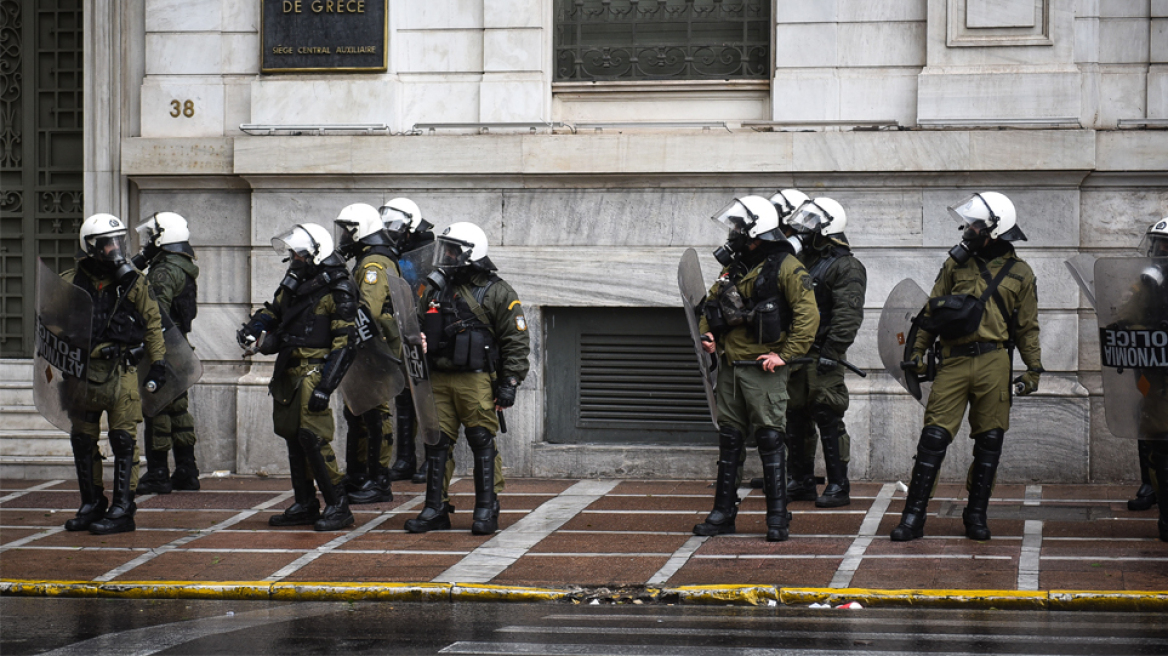 Ενισχύουν τα ΜΑΤ που θα... καταργούσαν