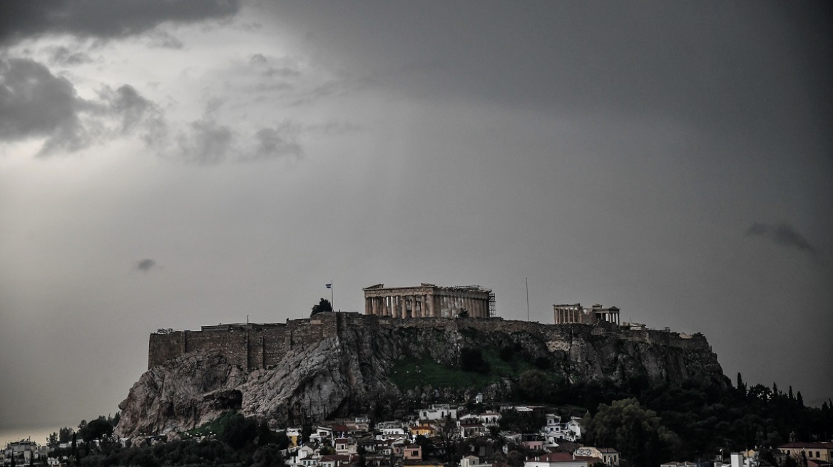 Κακοκαιρία «Χιόνη»: Καταιγίδες και χιόνια στα ορεινά προβλέπονται για την Τρίτη