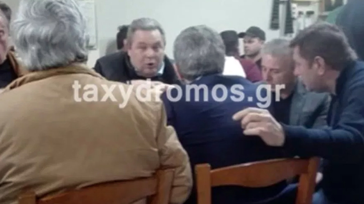 Στο Βόλο για τσίπουρα ο Πάνος Καμμένος με τον Μπαλτάκο